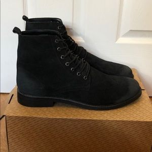 💥STEAL💥 UO COMBAT BOOTS SIZE 12